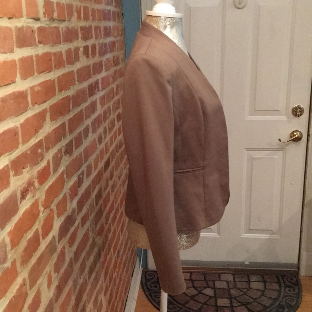 Dalia Collection Fully Lined Structured Blazer. - image 4